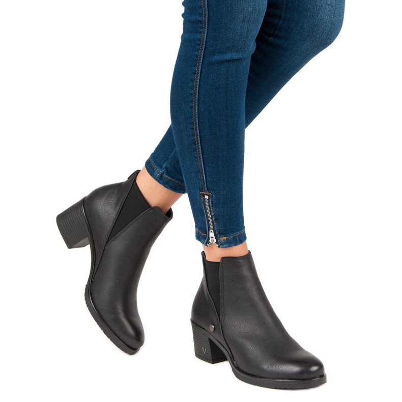 Boots Chelsea Boots On Heel VINCEZA black 2 Boots Chelsea Boots On Heel VINCEZA black 2