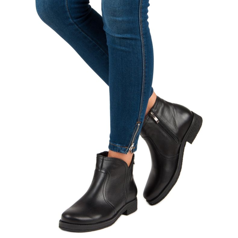 Low Boots On The VINCEZA Zipper black 2