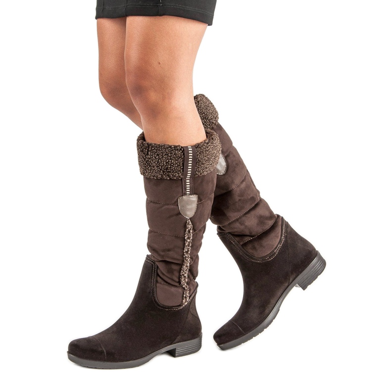 Ladies' brown boots 2