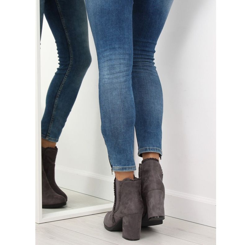 High-heeled boots with a frill m269p Gray grey 1