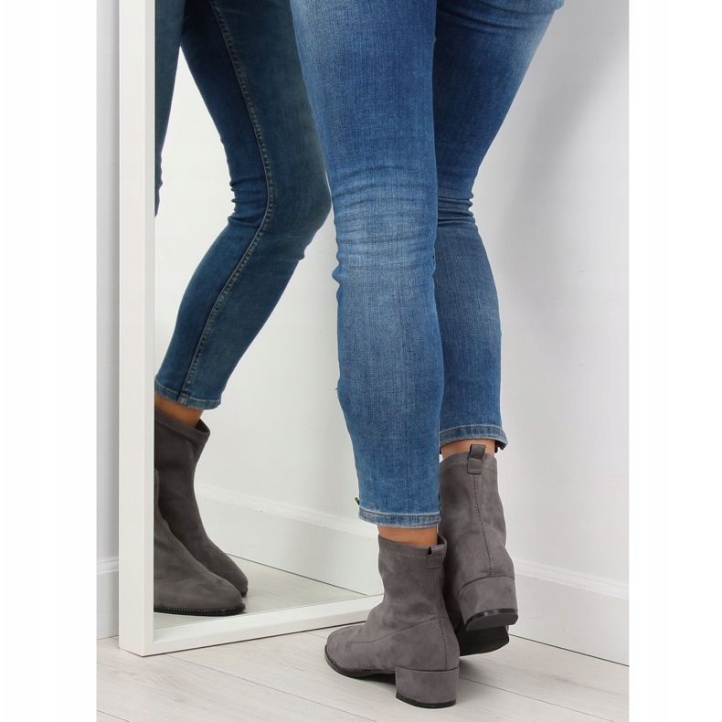 Gray Low-heeled boots F184 Gray grey 1