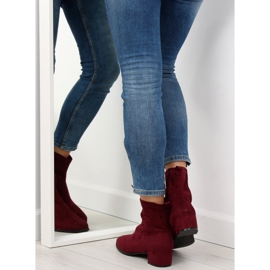 Low-heeled boots in maroon F184 Red 2