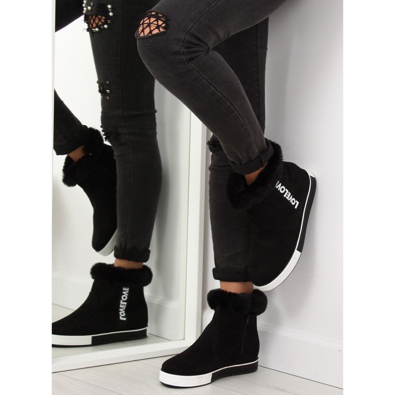 Black ankle-high sneakers NB252P 2