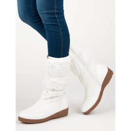 Seastar White snow boots 2
