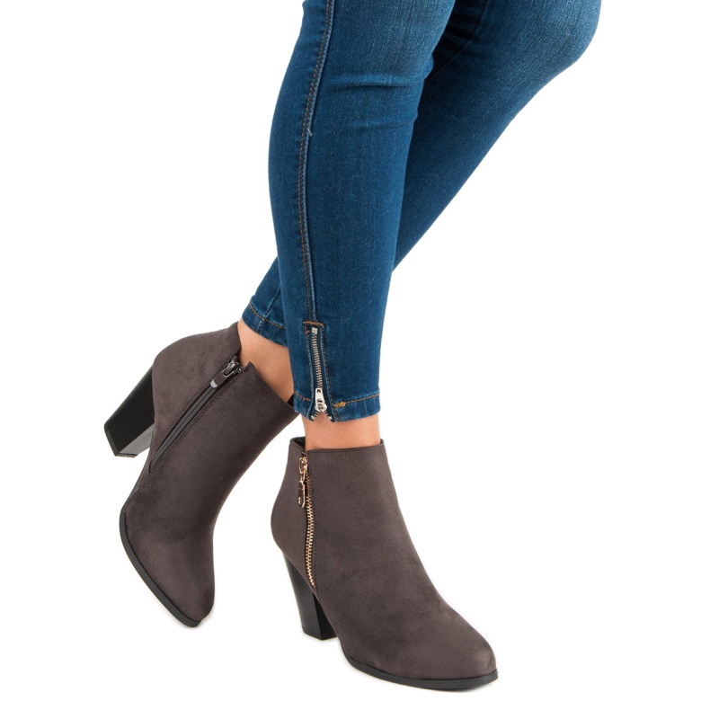 Groto Gogo Suede Booties On A Bar grey 2