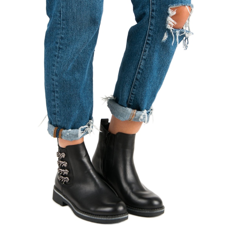 Forever Folie Black Boots On A Flat Heel 1