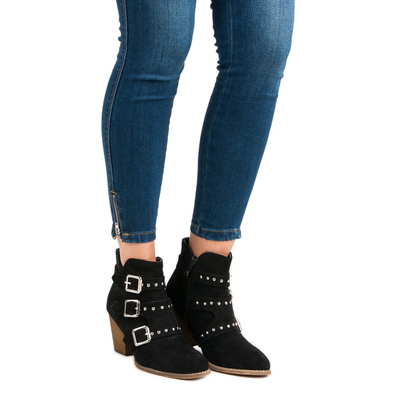 Casual high-heeled ankle boots black 1