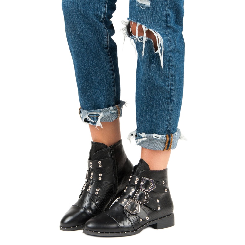 Groto Gogo Rock boots on a flat heel black 1