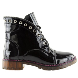 Black lacquered boots A-33 black 2