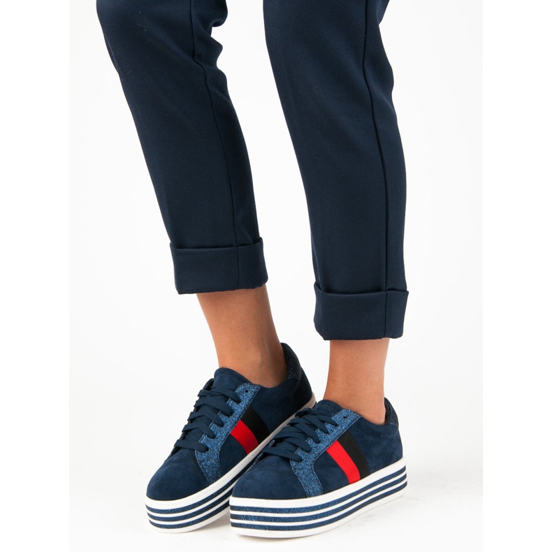 Sneakers On The VICES Platform blue 1