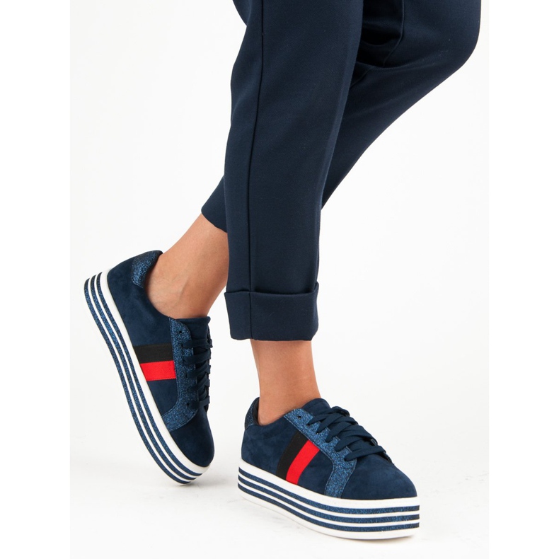 Sneakers On The VICES Platform blue 2