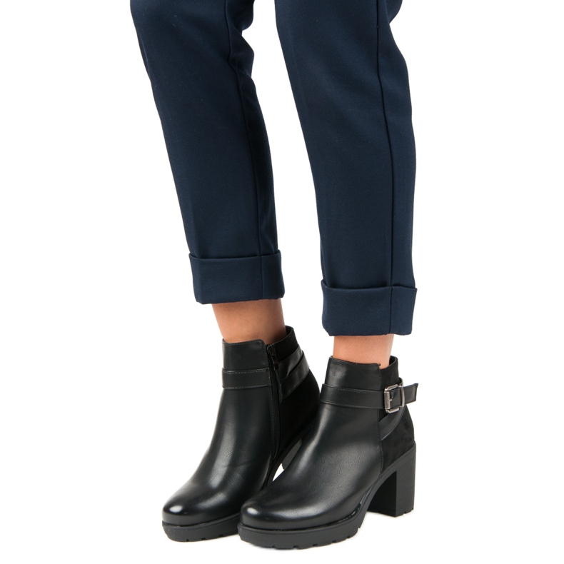 Anesia Paris Black Booties On A Post 1