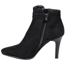 Groto Gogo Black ankle boots on a high heel 1