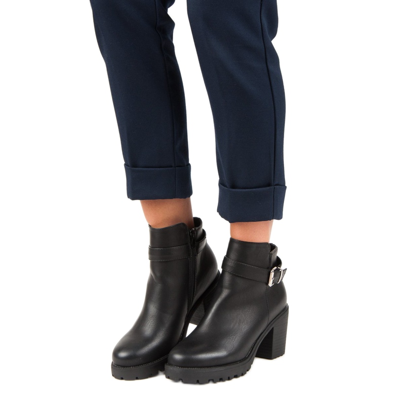 Kayla Black boots every day 1