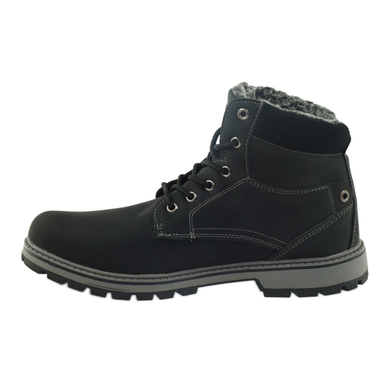 DK Trappers insulated with fur black 2