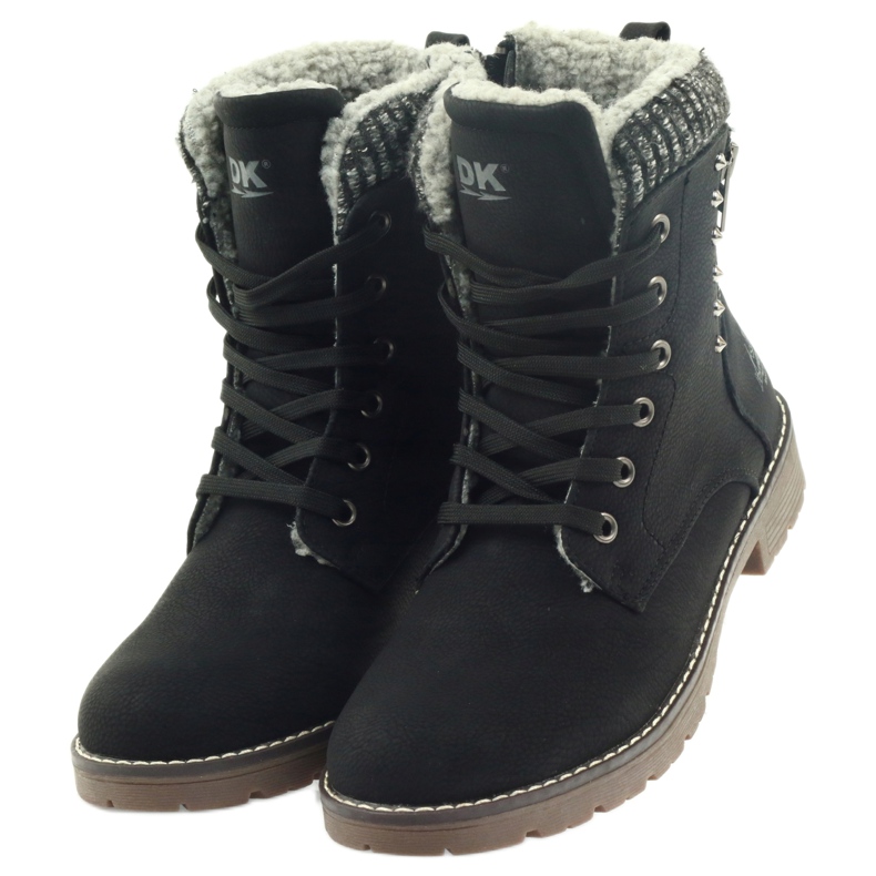 DK Timberki boots on fur black 3