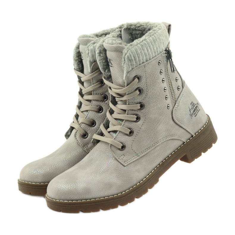 DK Timberki boots on gray pearl fur grey 3