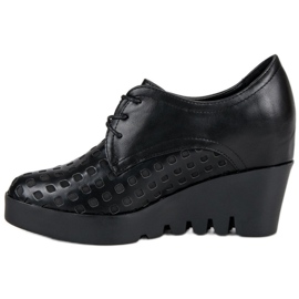 J. Star Openwork shoes on a wedge black 1