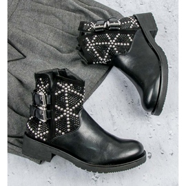 Stylish women's boots black 1