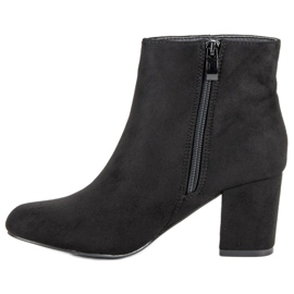 Mannika Suede Booties On A Bar black 1
