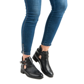 Black fashion boots 1