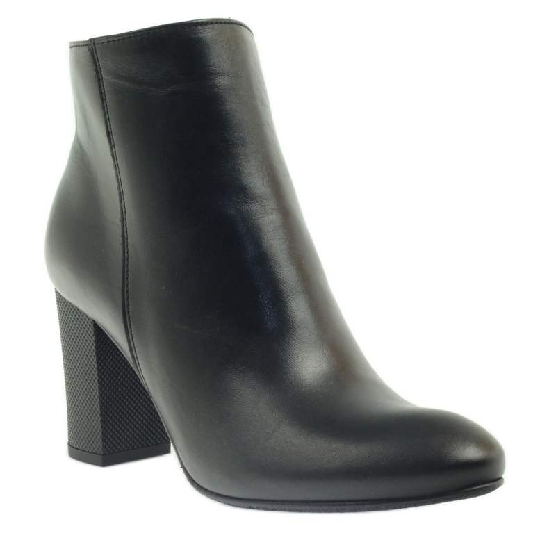 Black Esperansa 1822 boots 1