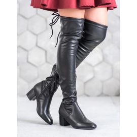 Seastar Black Musketeers 1