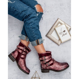 Kayla Maroon workers red 1