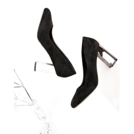 Suede Black Pumps 2