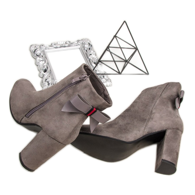 Ideal Shoes Stylish gray boots grey 1