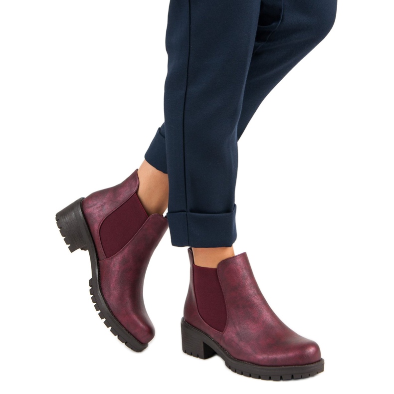 Queentina Burgundy Chelsea boots red 2
