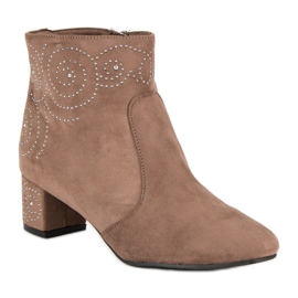 Stylish suede boots brown 2