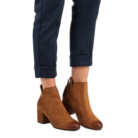 Vinceza Suede high-heeled ankle boots brown 1
