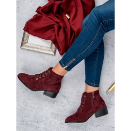 Tied burgundy boots red 1