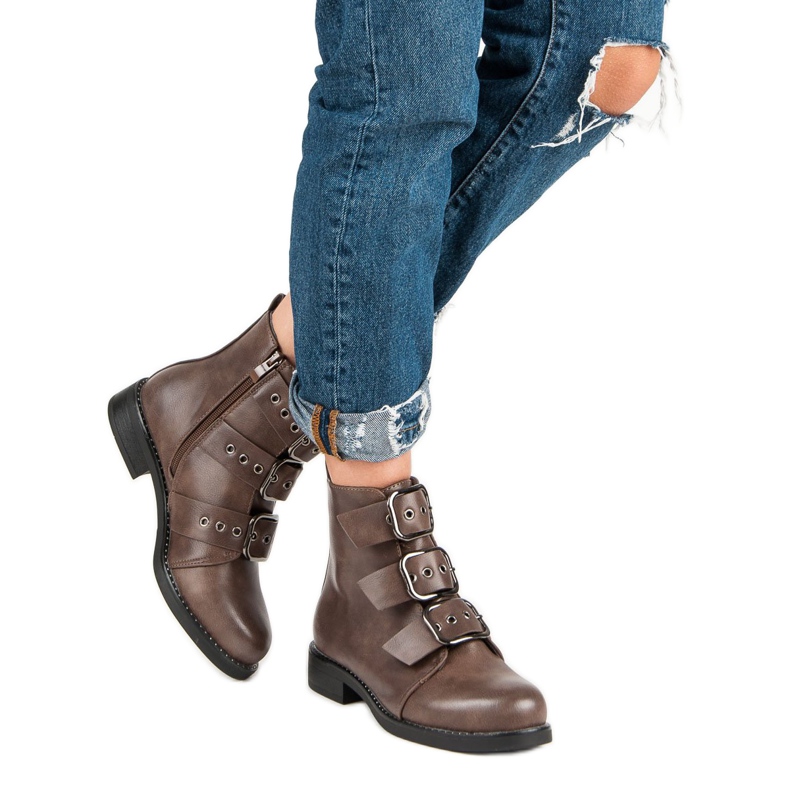 Small Swan Stylish Workers brown 2