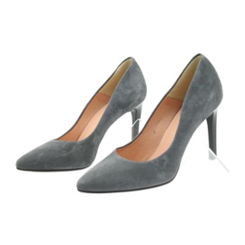 Espinto 456 pumps on a gray pin grey 3