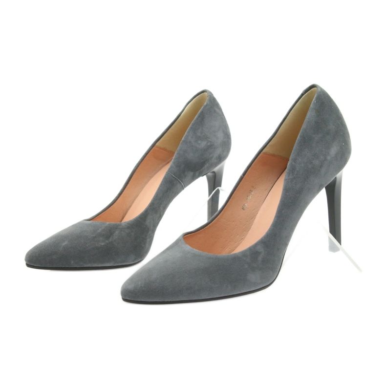 Espinto 456 pumps on a gray pin grey 3