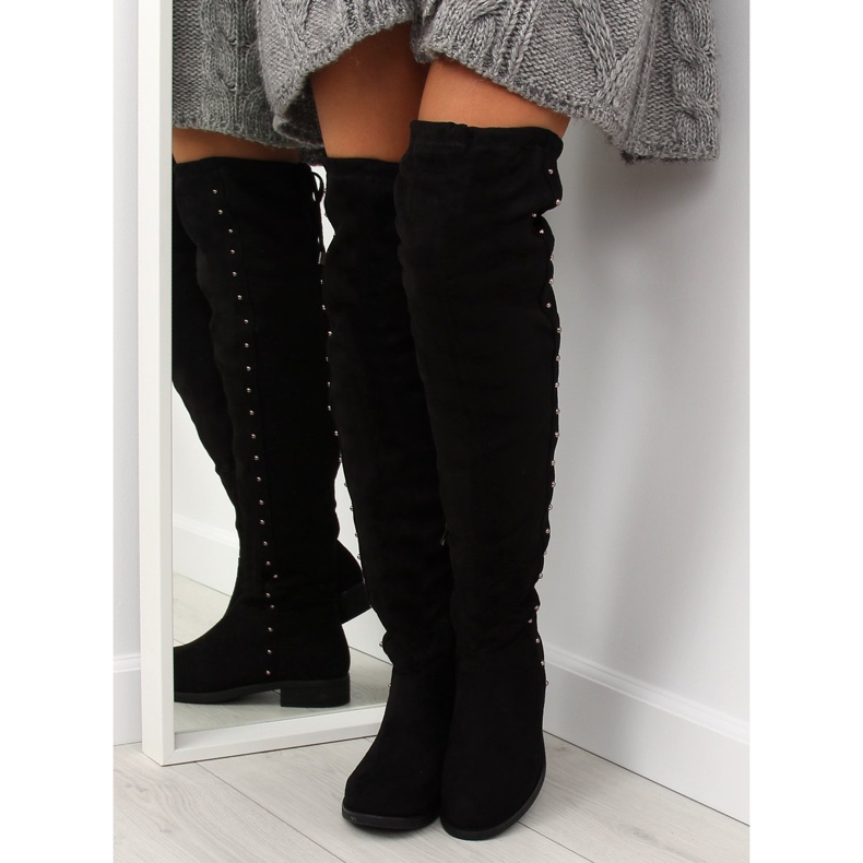 Black boots with flat heels 7368 2