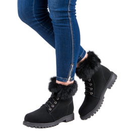 Nio Nio Black trappers with fur 2