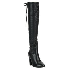 Cm Paris High Musketeers On A Post black 1