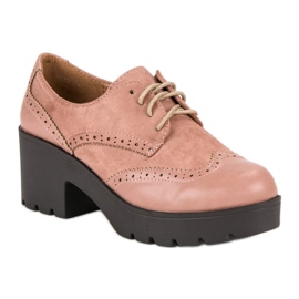 Ch. Creation Elegant pink shoes 1