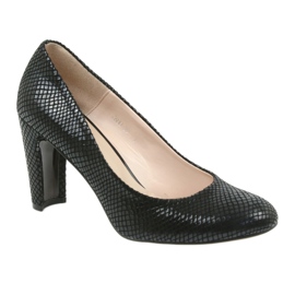 Black Sagan 2600 pumps 1 Black Sagan 2600 pumps 1