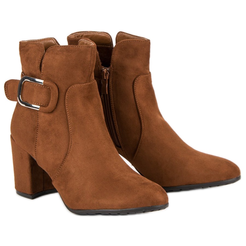 Suede ankle boots on the post brown 1
