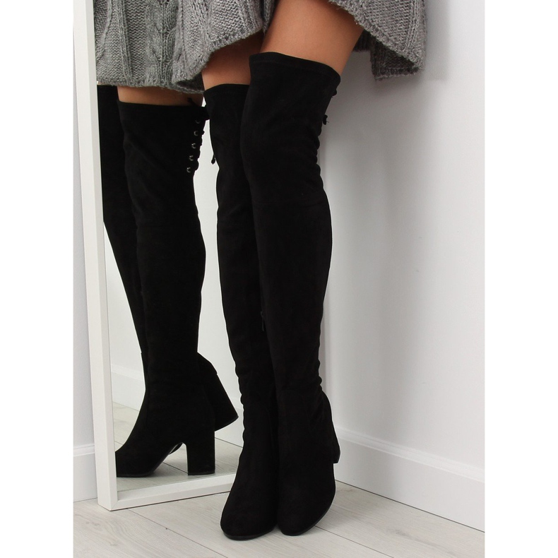 Black high-heeled boots 0-261 1