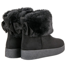 Snow boots with fur black 2