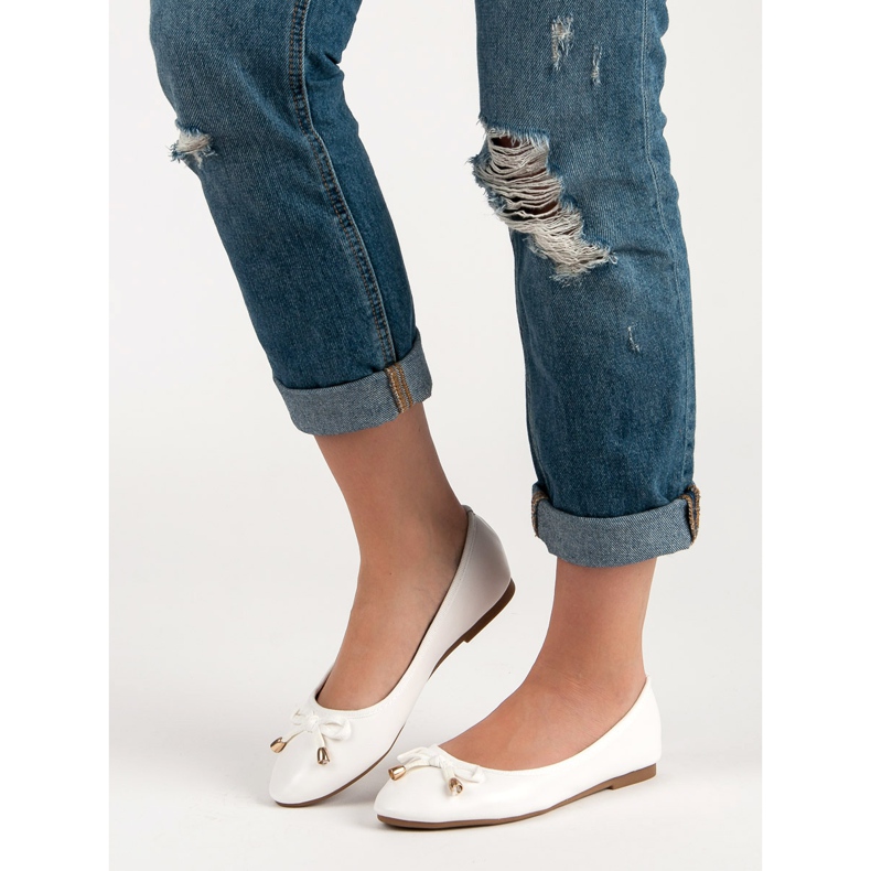 White Ballerina With A Bow 1