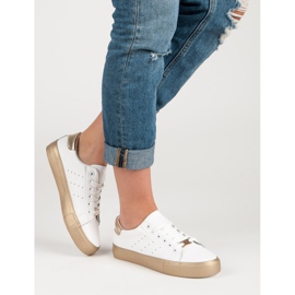Comfortable Sports Shoes white yellow 1