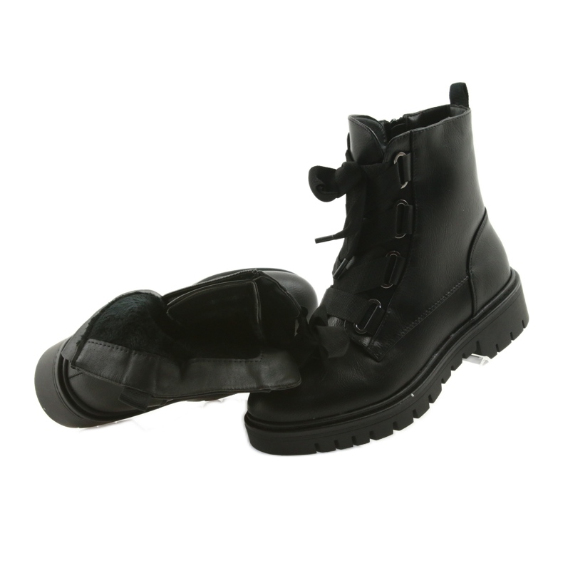 M.Daszyński Black tied workers Daszyński MR1809 4