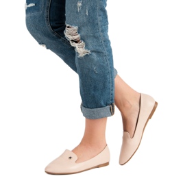 Beige Lords 1