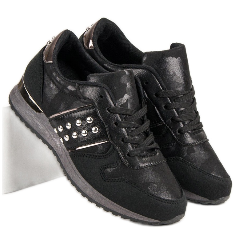 Fashionable Sports Shoes black grey 1